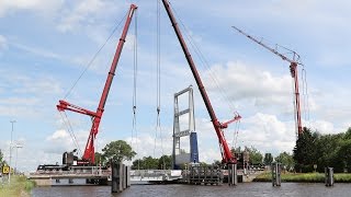 Groningen  Borgbrug op zijn plaats gehesen [upl. by Attemaj]