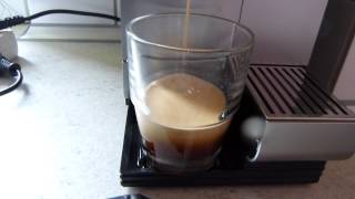 neue Zuiano Coffee Kapsel in Nespresso Lattissima Maschine Lungo [upl. by Mcbride313]