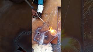 How to use Gas Cutting Torch  Gas Cutting Torch se katne ka Tarika [upl. by Minoru725]