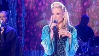 Anastacia  Left Outside Alone Live  Record of the Year 2004 [upl. by Brawner]