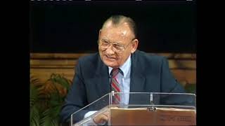 The Person of the Holy Spirit 19 The Holy Spirit Reveals the Future  Dr Lester Sumrall [upl. by Norword]