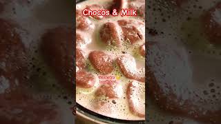 chocos amp milk shorts food reels video [upl. by Ailero]