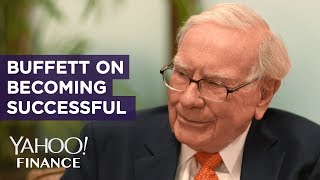 Warren Buffett shares advice on becoming successful [upl. by Candida]