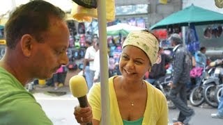 Voyage culinaire dans les rues de PortLouis [upl. by Zoila]