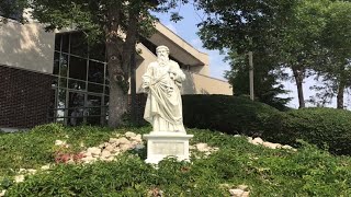 Thirty Second Sunday in Ordinary Time St Paul the Apostle in Winnipeg [upl. by Ardekal]