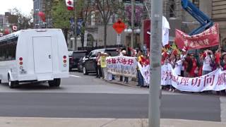 Chinese Prime Minister Li Keqiang MotorcadeOttawa2016 [upl. by Assinna]