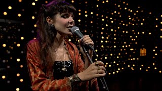 Gaye Su Akyol  Vurgunum Ama Acelesi Yok Live on KEXP [upl. by Mayman]