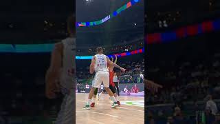 Papapetrou had the defender playing Twister 🔴🔵🟢🟡 FIBAWC WinForAll [upl. by Ennoid]