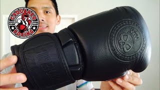 Superare One Series Boxing Gloves REVIEW ONE OF THE BEST BOXING GLOVE VALUES ANYWHERE [upl. by Ehtyde]