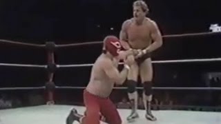 Mr X vs Brian Blair WWF 6 29 85 [upl. by Barbette474]