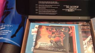 Beachbody Insanity Deluxe package unbox [upl. by Ynwat]