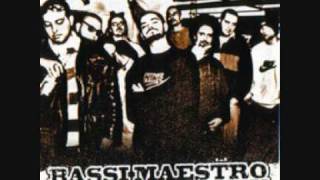 Bassi maestro feat Esa  Rappresento Per Il Fine Settimana [upl. by Sherar]