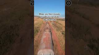 Drone invade trem em movimento [upl. by Rimidalg665]