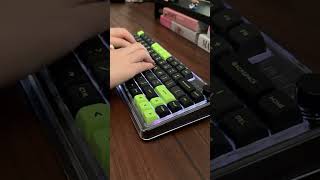 Totally obsessed with this typing sound 😍 keyboard asmr asmrsounds unboxing [upl. by Ahseyk]