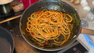 Substitute chives for garlic  Spaghetti al Pomodoro [upl. by Niaz984]