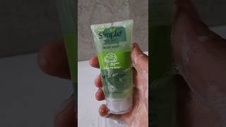 Simple referencing face wash Benefits simple skincare skincareroutine shorts [upl. by Saul631]