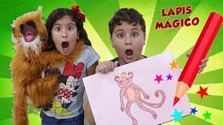 MEU LÁPIS MÁGICO QUE TRANSFORMA DESENHOS EM REALIDADE Maria and magic drawing in color paints [upl. by Reivaz]