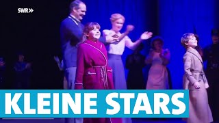 Stuttgarts kleine Stars bei quotMary Poppinsquot [upl. by Lilybelle]