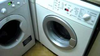 AEG amp Indesit Washing Machine Cottons Programme [upl. by Arquit189]