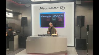 Belajar dan Latihan NgeDj di Pioneer Dj [upl. by Otrebtuc110]