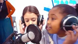 Israeli school children sing Am Yisrael Chai with all their heart and soul [upl. by Turino]