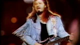 TRAVIS TRITT quotSILENT NIGHTquot 182 [upl. by Mirelle]