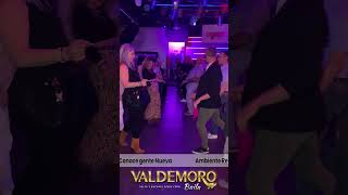 💃CLASE DE SALSA Y BACHATA EN VALDEMORO  🟢NIVEL BÁSICO PARA PRINCIPIANTES [upl. by Kerk]