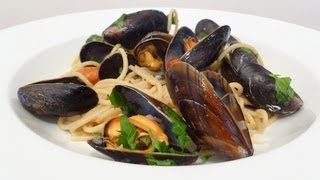 Spaghetti alle Vongole CookAlong Video Part 1 [upl. by Barthol]