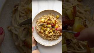 BRATAPFEL Spaghetti 🍝🍎yummy food inspo gesundessen gesunderezepte lecker pasta pastalover [upl. by Bogie937]