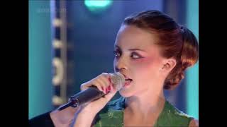 Nick Cave feat Kylie Minogue  Where the Wild Roses Grow Second Performance  TOTP  12 10 1995 [upl. by Odnavres]