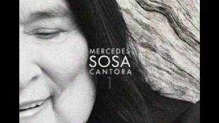 Mercedes Sosa Cantora 1  Barro tal vez [upl. by Screens728]