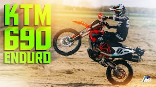 KTM 690 Enduro R  le trail qui fait TOUT [upl. by Naiditch]