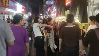 Guangzhou Local Night Market Hustle and Bustle in China Experience Guangzhou Tour for Local Food [upl. by Eitak662]