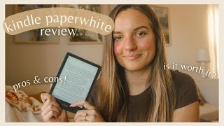 Kindle paperwhite 2022 review  HONEST one month review [upl. by Symer]