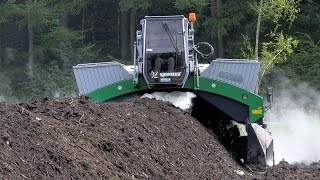 Composter les déchets verts une action pour lenvironnement [upl. by Killen]