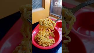 Meri Maggie Ki Recipe ✅💛🤯 shorts maggierecipe maggielover maggie snaks Misssushyt [upl. by Delmore]