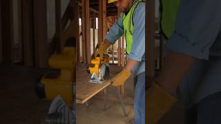 Cutting plywood using jigsaw jigsaw diy automobile tools satisfyingmachine ytshorts [upl. by Mccandless42]