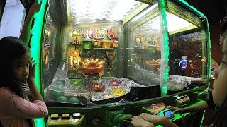 Raptor Captor Arcade Ticket Redemption Game At Dave amp Busters [upl. by Goar]