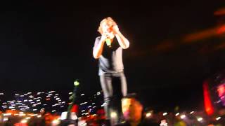 Happily One Direction Santiago de Chile 1514 [upl. by Nerta]