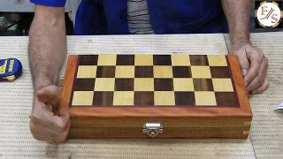 Tabuleiro de damaxadrez em madeira veja como fazer Wooden board  checkerboard see how to do it [upl. by Llewon392]