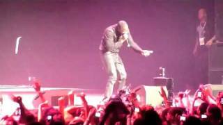 Akon  Dont Matter Live HD [upl. by Hpsoj]