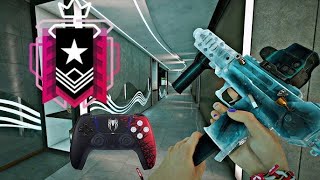 THE 1 MOST AGGRESSIVE CONTROLLER CHAMPION  BEST SETTINGS amp SENSITIVITY  Rainbow Six Siege Console [upl. by Colin]