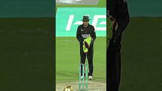 Kevin Pietersen vs Mohammad Irfan Jr HBLPSL SportsCentral Shorts PCB [upl. by Rodolfo]