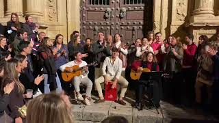 ZAMBOMBA DE JEREZ  Hermandad de la Cena 2023 Plaza de la Asunción Jerez Zambomba JerezTV Je… [upl. by Ardnaz]