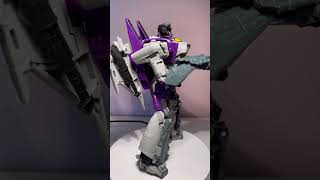 Transformers Studio Series Skywarp action figure YouTube Short Voyager Transformers Bumblebee 113 [upl. by Otrebogad319]