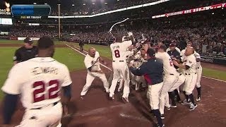 Braves walk off on J Uptons homer in ninth [upl. by Drona304]