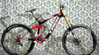 Best Downhill Bikes of 20112012 [upl. by Ikoek]