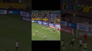 Q isso em Gerson 😳 flamengo skills football edit shorts viralvideo video funny nfl brasil [upl. by Nahaj]