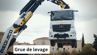 MercedesBenz Arocs 4153 avec sa grue de levage Palfinger [upl. by Yemrej]