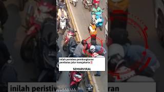 Pembatas transjakarta dibongkar pengendara sepeda motor‼️ [upl. by Takara]